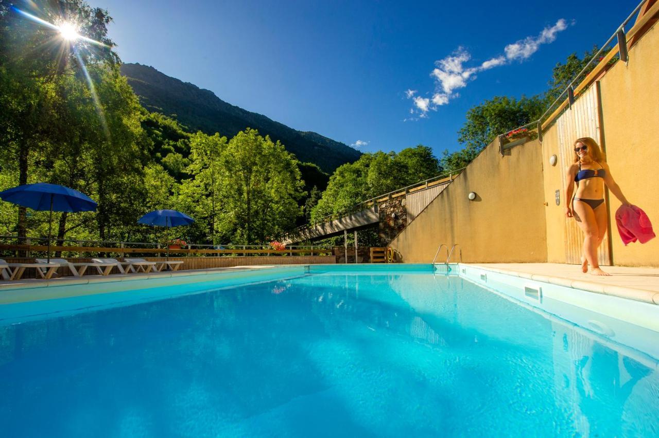 Village Vacances De Marc Auzat Экстерьер фото