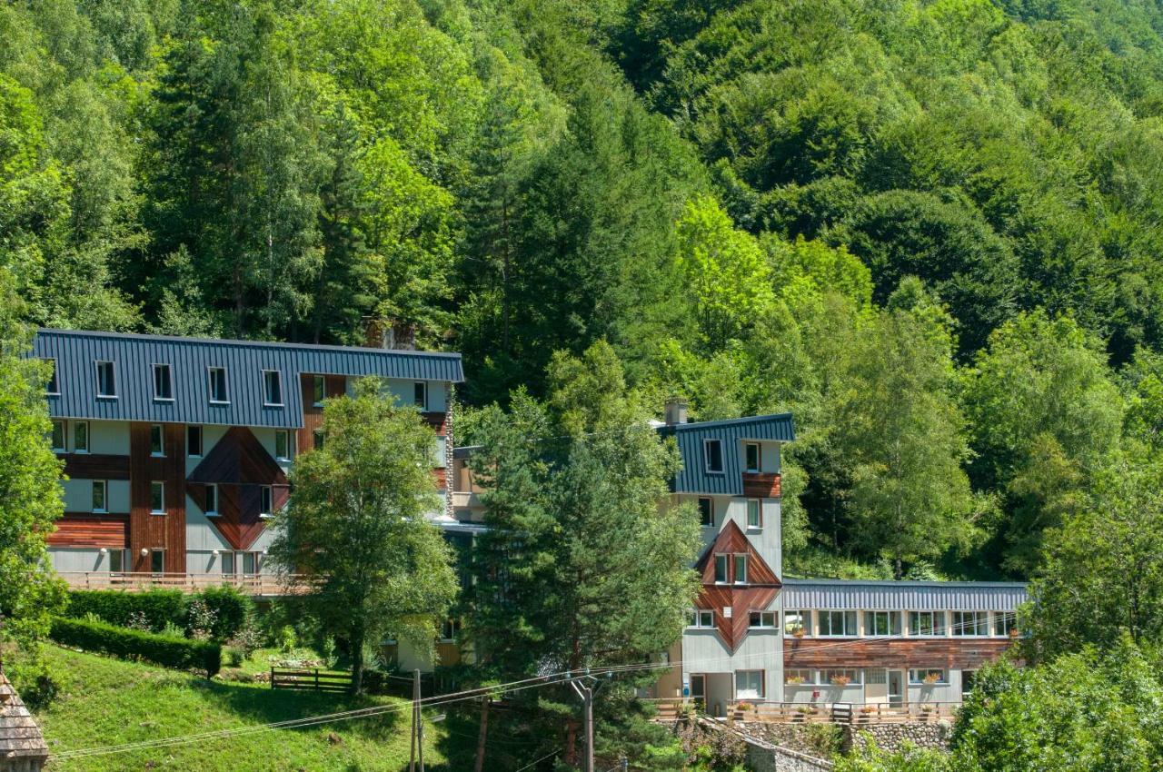 Village Vacances De Marc Auzat Экстерьер фото